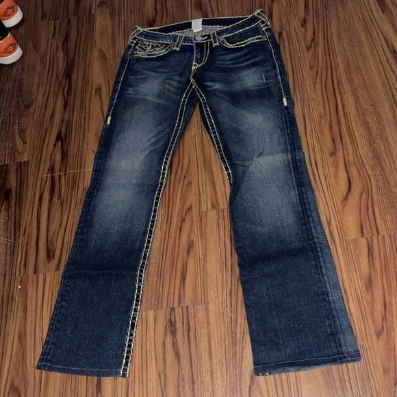 True Religion. FIRM…. One day only!!! - Picture 3 of 3